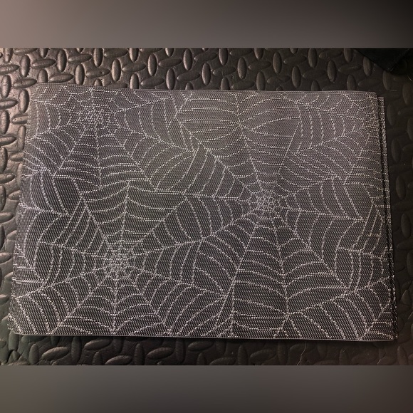 💚 SALE! Spiderweb Placemats 🕸️ - Picture 1 of 4